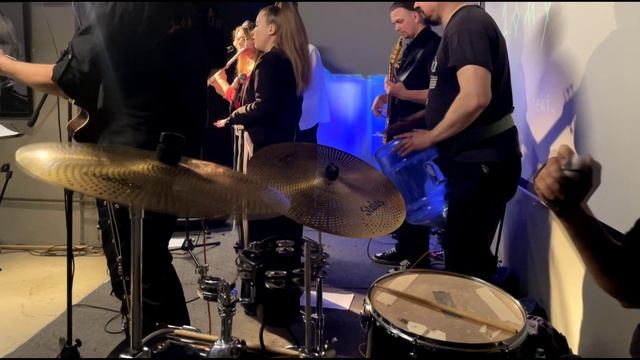 09 Снег 2025 10 18 смотреть онлайн