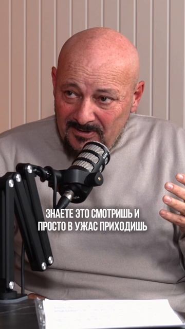 ТОЛЬКО 5% НАСЕЛЕНИЯ ИСПОЛЬЗУЮТ ИИ #ии #искусственныйинтеллект #бизнес #спекуляции #рынок смотреть онлайн