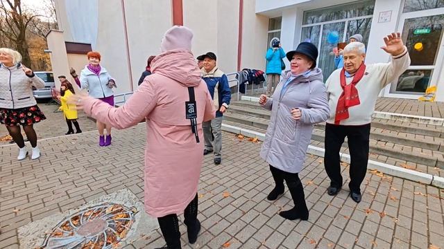 2.11.25г... "Где Живёшь Ты, Королева?"... смотреть онлайн