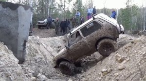 УАЗ Хантер против нивы