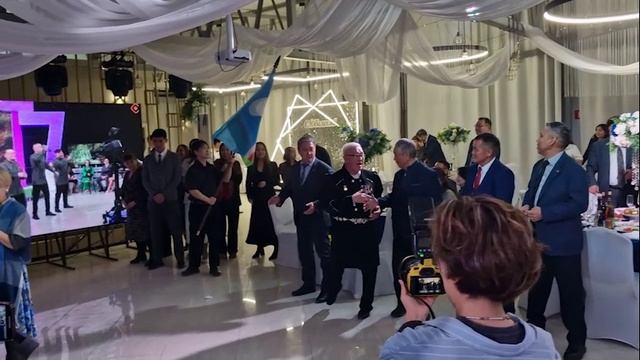 Ансамбль "Махсыым уолаттара" из с. Хатырык поют песню "Сахалар аар саарга аатырыах" 01.11.2025 г. смотреть онлайн