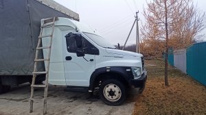 Газон Next. Заливает кабину водой