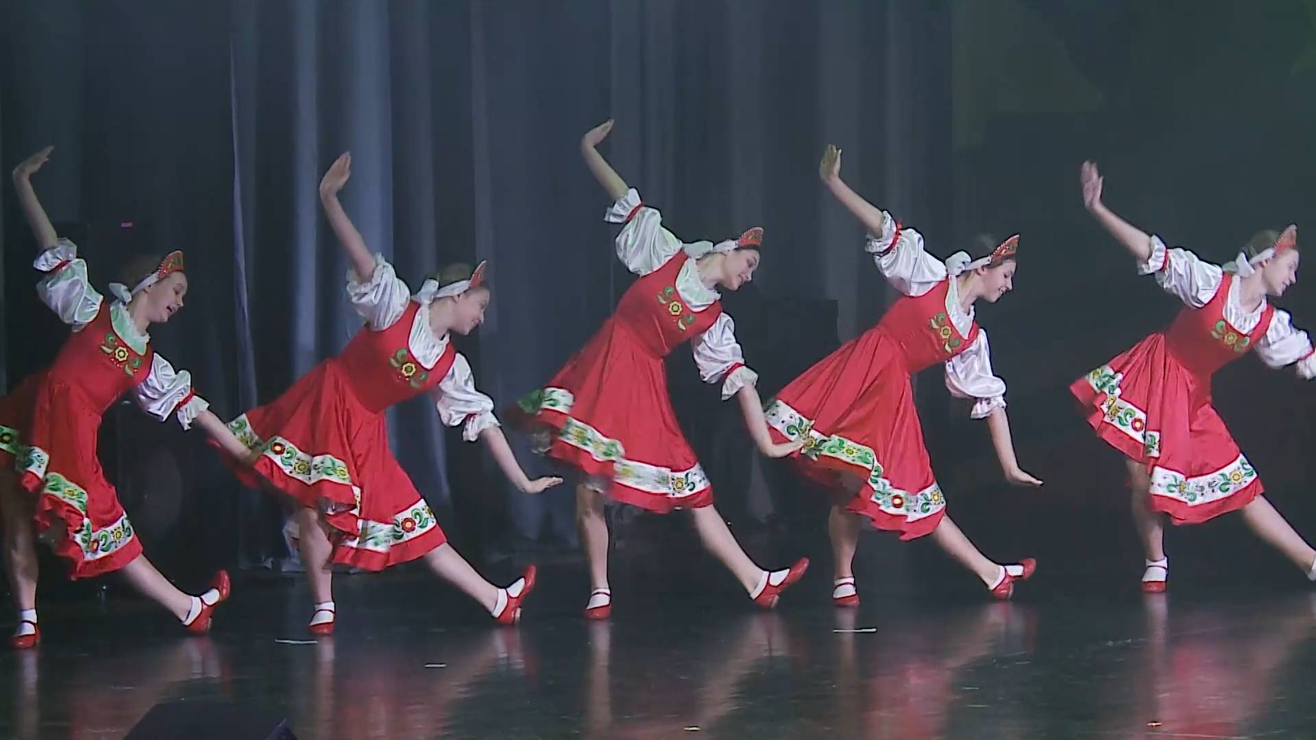 "Камаринская", Ансамбль имени Локтева. "Kamarinskaya", Loktev Ensemble. смотреть онлайн