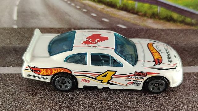 CHEVROLET IMPALA смотреть онлайн