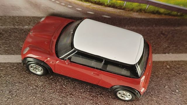 MINICOOPER смотреть онлайн