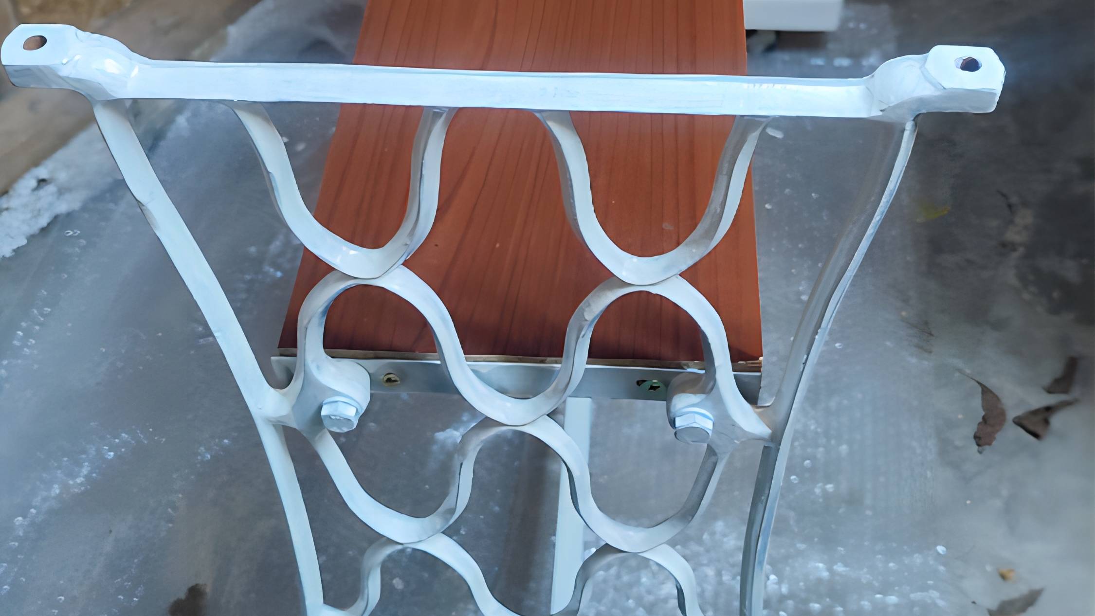 Стол для швейной машинки. Серия 2