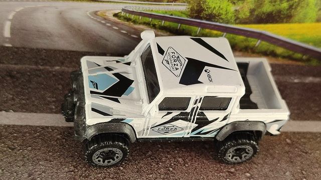 LAND ROVER DEFENDER DOUBLE CAB смотреть онлайн