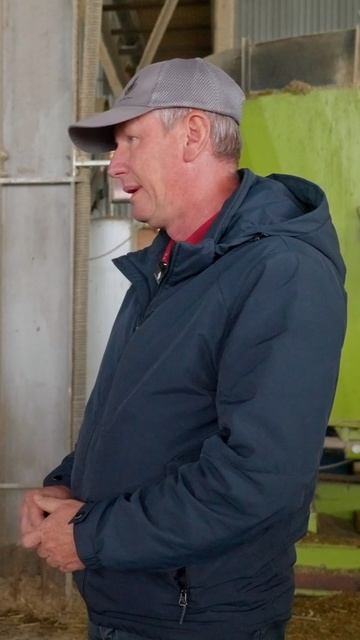 Как работает КОРМОКУХНЯ на ферме? #фермер #коровы #молоко #агротехнологии #ферма смотреть онлайн