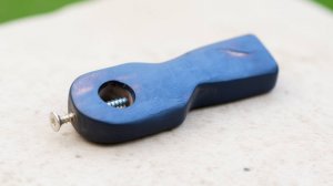 ЭТО ПРОСТО ГЕНИАЛЬНО! Делаем полезные вещи: Магнитный органайзер и очиститель кабеля.