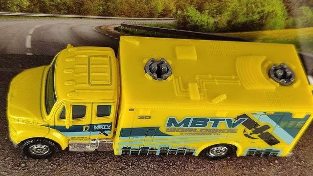 FREIGHTLINER TRUCK смотреть онлайн