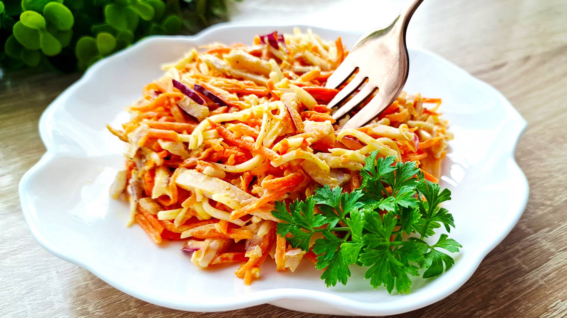 Как приготовить салат за 15 минут _ Простой и быстрый рецепт! Вкусный Салат с морковкой по-корейски