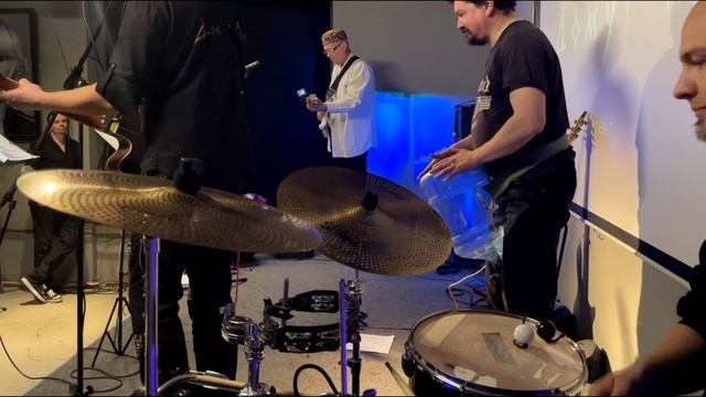 17 Инд Бел 2025 10 18 смотреть онлайн