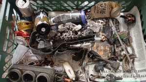 Что можно найти в местах где обижают провода