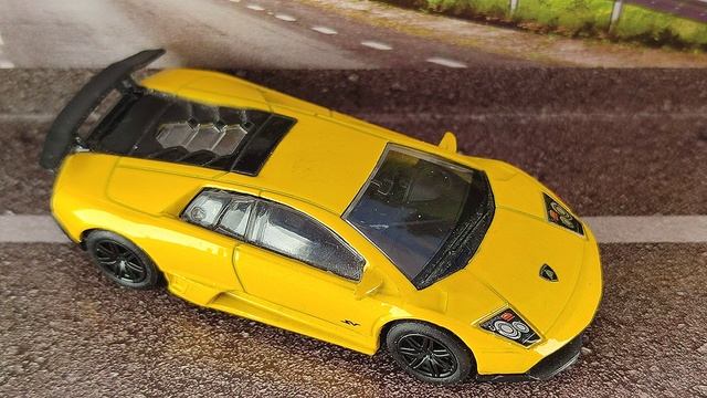 LAMBORGHINI MURGIELAGO LP 670-4 SV смотреть онлайн