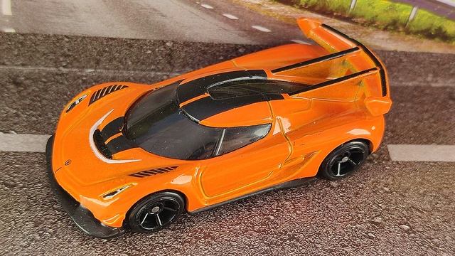 KOENIGSEGG JESKO смотреть онлайн