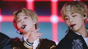 🌟 Возвращение к музыке: Чимин и его невероятные истории! 🎶✨ смотреть онлайн