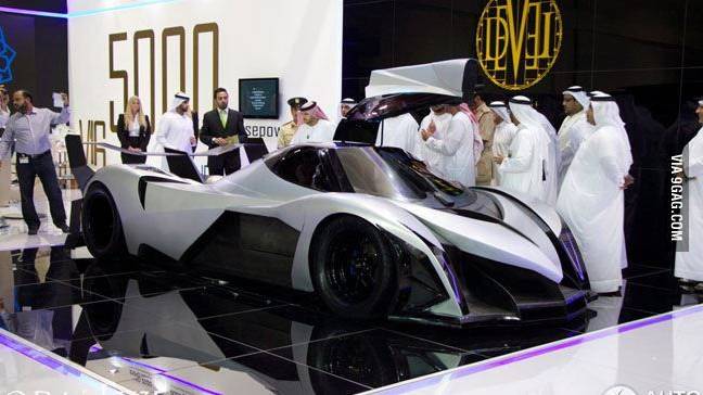 F1rst Motors дилер в Дубае предлагающий редкие и экзотические автомобили. смотреть онлайн