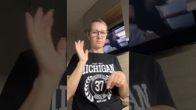 НЕСКОЛЬКО ВИДЕО ДЛЯ ГЛУХИХ 3 НОЯБРЯ 1ЧАСТЬ 👍 смотреть онлайн