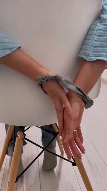 Она кажется обрадовалась смотреть онлайн