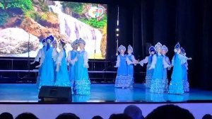 Русский хоровод "Гжель"