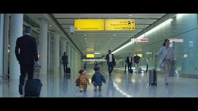 Heathrow Airport - Coming Home for Christmas (Англия) (2016) смотреть онлайн