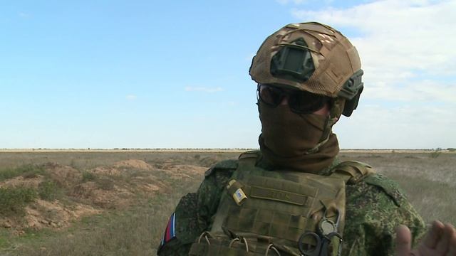 Позывной Док, учеба военнослужащих, контрактников, инструктор по установке минных полей