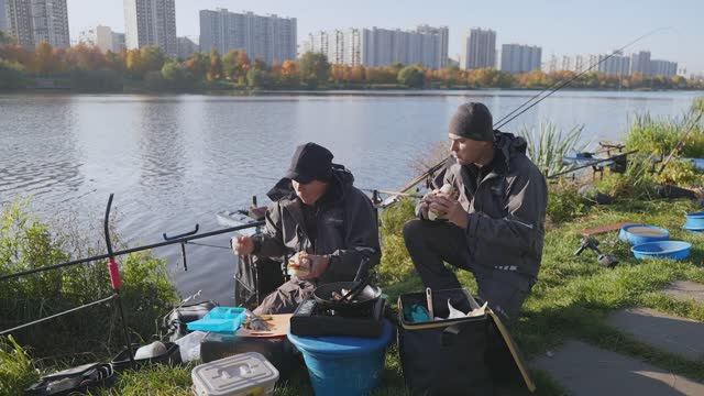 "РЫБОЛОВНЫЙ СПОРТ" Ловим в Марьино на собачий и кошачий корм