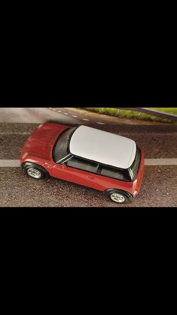 MINICOOPER смотреть онлайн
