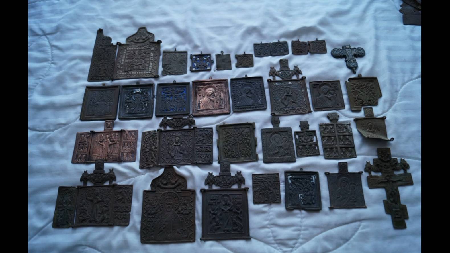 Фотообзор церковной металлопластики.С бабушкиного иконостаса. смотреть онлайн