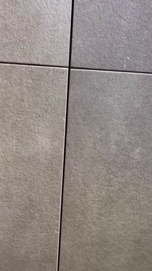 А Я ТАК СТАРАЛСЯ! 🫣 Укладка плитки. #ошибкиремонта ремонт