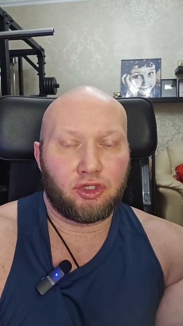 Почему Бамстед так мал на фоне Смаева смотреть онлайн