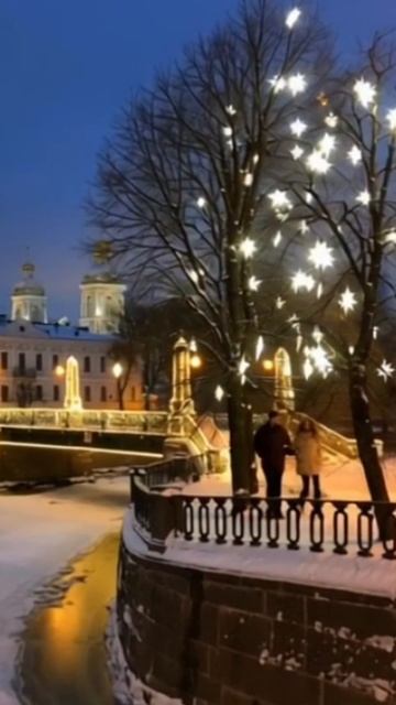 А может быть в Питер, и всё образуется... смотреть онлайн