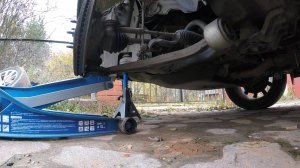 Ford Explorer V. Замена левого нижнего рычага передней подвески. Купил не тот.