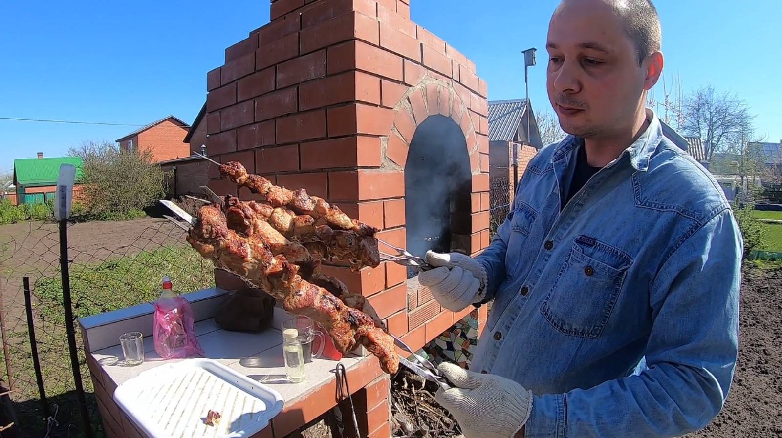 Ураа!!! Мы на даче. Жарим шашлык. Отдыхаем. Май 2020 смотреть онлайн