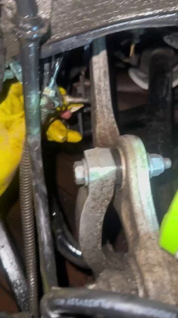 Восстановление датчиков уровня кузова Porsche: очистка, оживление и смазка. И зачем это нужно? смотреть онлайн