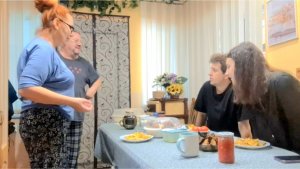 857 В гостях у Городских станичников.Пока все дома.