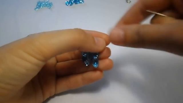 Колье из бисера,бусин и биконусов 💙 смотреть онлайн