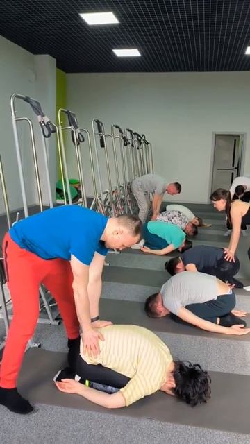 Так проходят занятия на тренажёре Качели Юлина в нашем центре