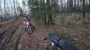 с женой на двух мотиках jhl 150 sx vs regulmoto cr-x 300 pro