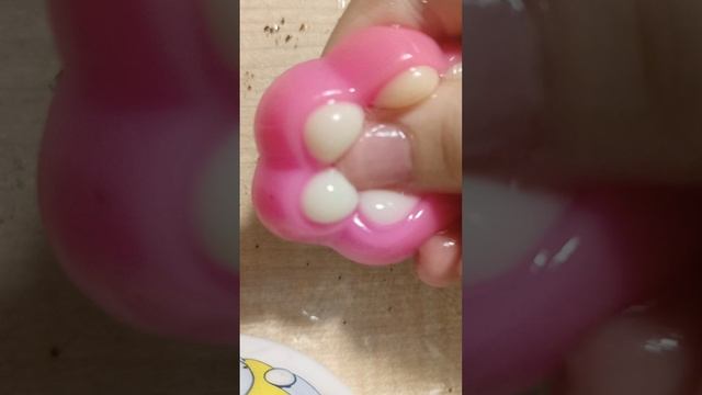 мою свою табу лапку. 😽