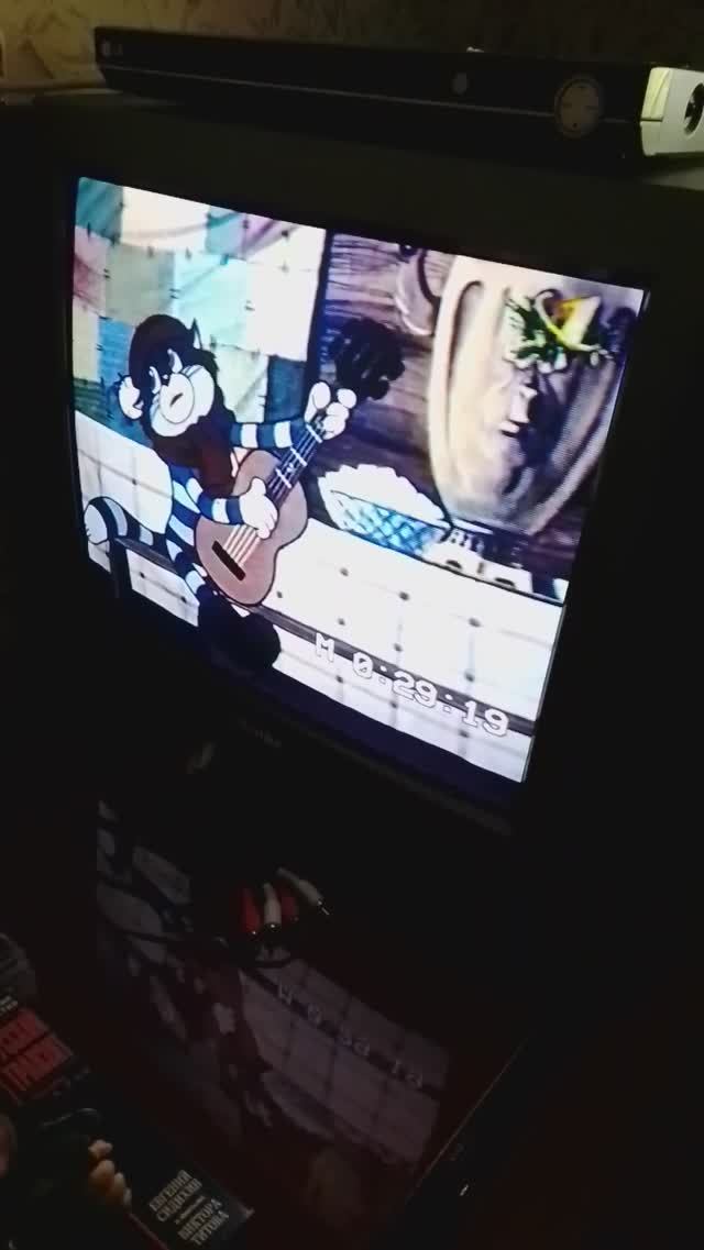 Простоквашино — кот поёт "А я всё чаще замечаю" (ОРТ, 1997)