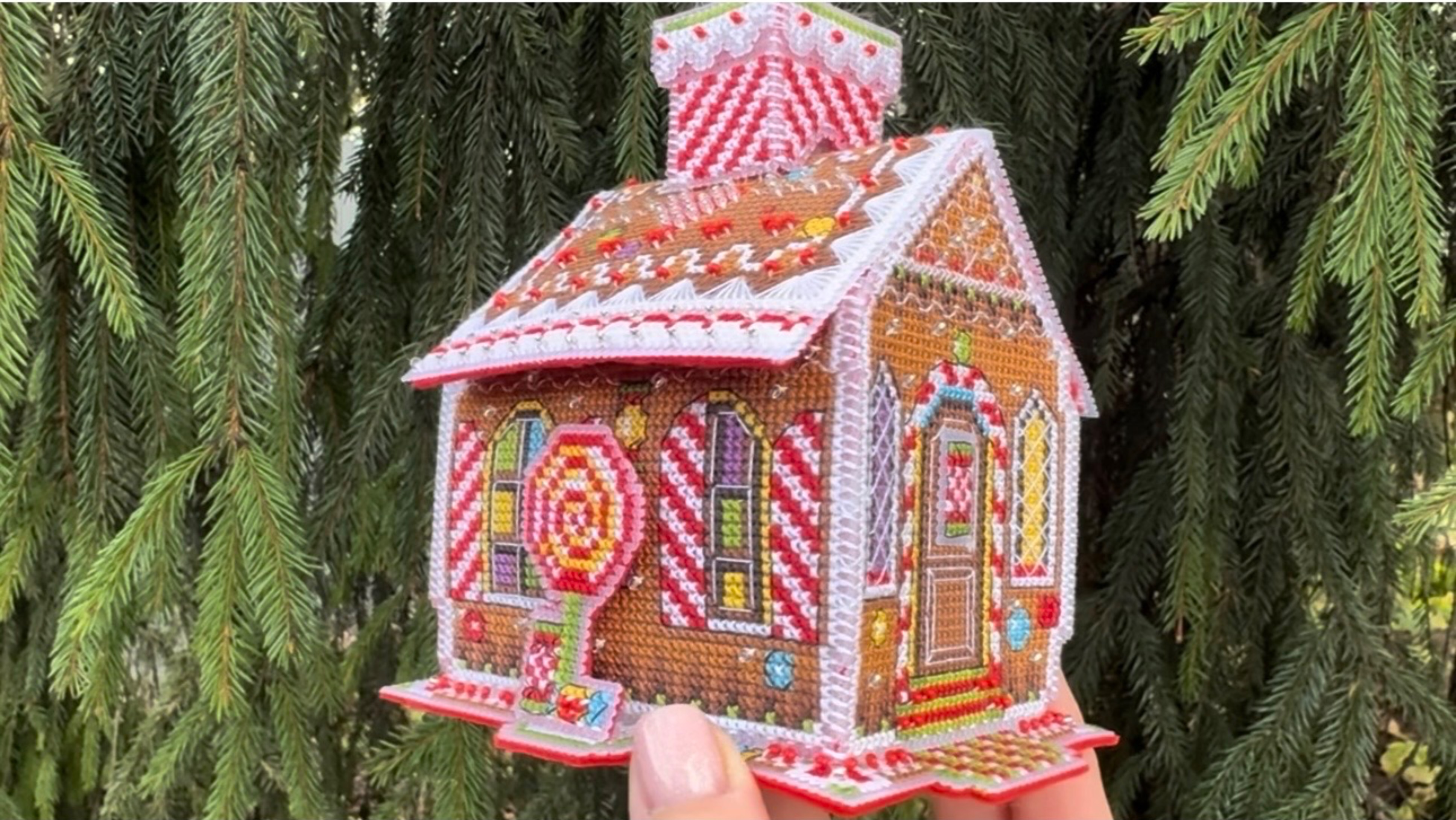 Вышивка крестом/Сборка “Пряничного домика” от Panna. смотреть онлайн