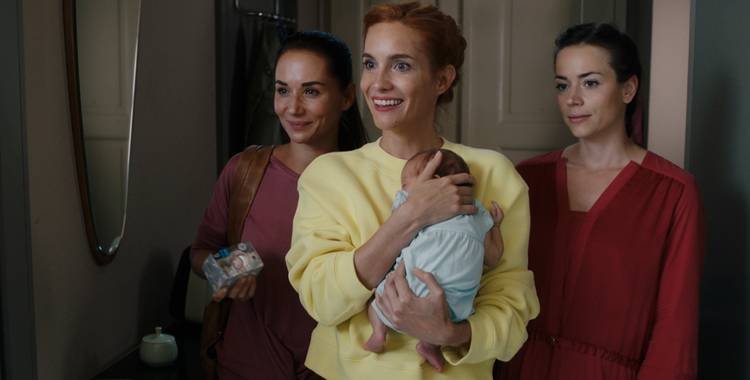 Мамочки (2022) смотреть онлайн