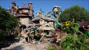 домик  для  детей.  Бобовый  стебель  арт  бетон  сказочная  дача.