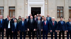 Ильхам Алиев поздравил ученых с 80-летием Национальной академии наук Азербайджана