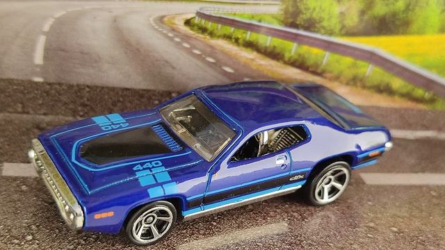 PLYMOUTH GTX смотреть онлайн