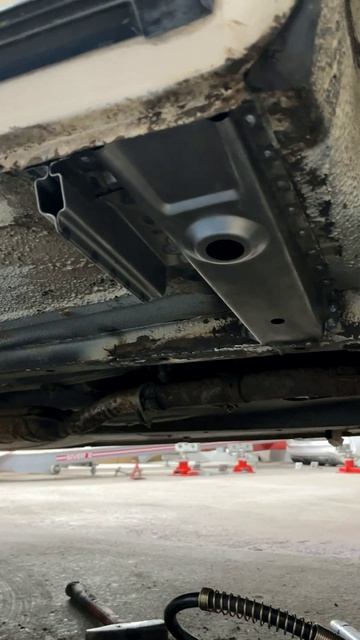 Восстанавливаем ВАЗ 21061, 1987 года выпуска (Часть 1) смотреть онлайн