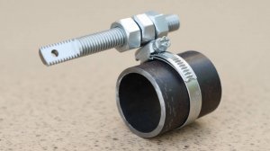 РЕЗКА ПЛИТКИ БЕЗ ПЫЛИ И КРОШЕК? | Простое приспособление для болгарки своими руками`