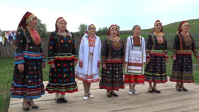 ПоНостальгируем (2018). СЕМЫК в Магашлы-Алмантаево. Ансамбль девочек смотреть онлайн