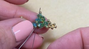 🎊Необычный браслет из бисера и бусин 🎉